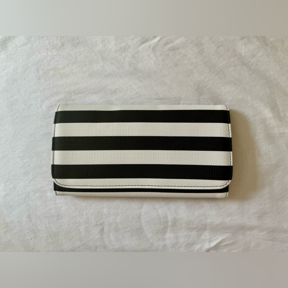 KUT Zebra Wallet